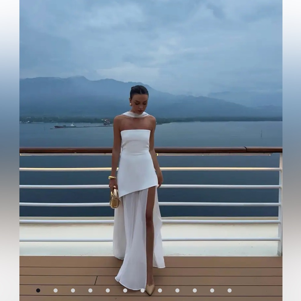 Matters Store Monaco Elegant White Maxi Dress with Scarf